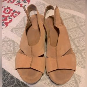 Wedge sandals wide width